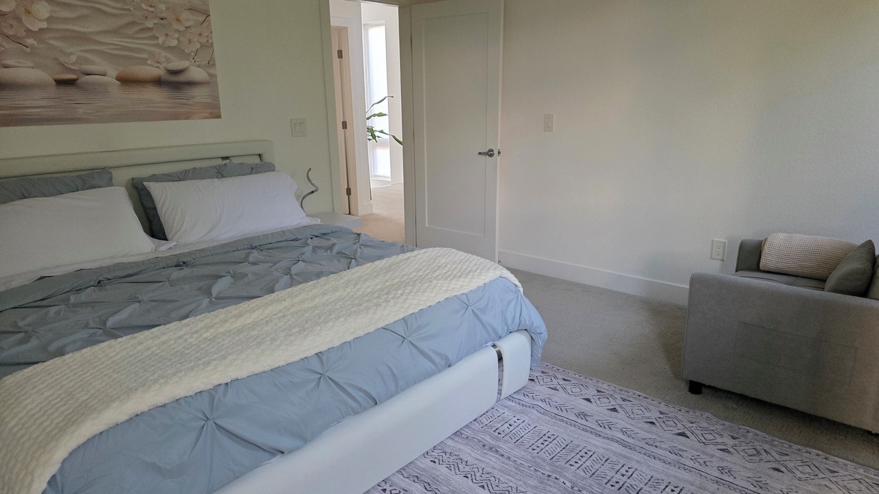 Photo of Bedroom in Roxborough