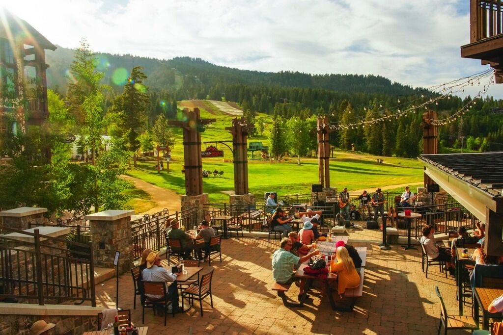 Photo of Outdoor in Tamarack
