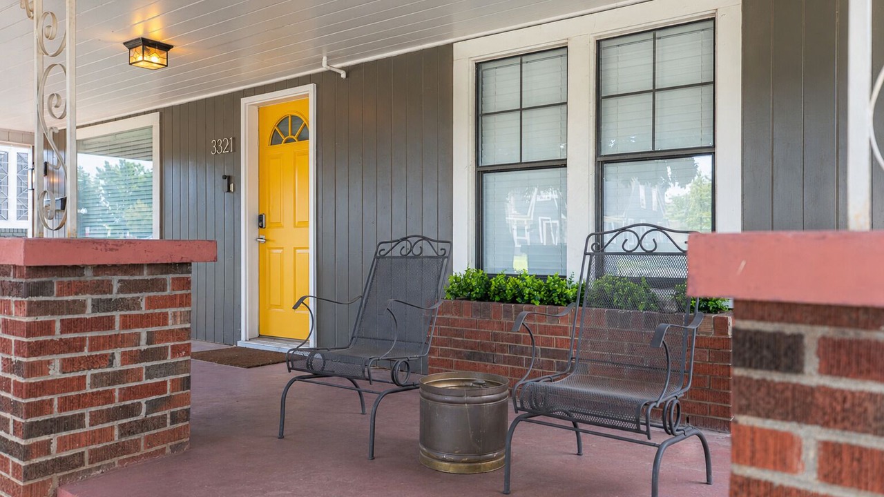 Photo of Patio Balcony in Turner Park