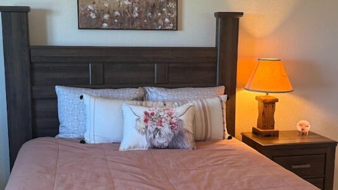 Photo of Bedroom in Carbon County