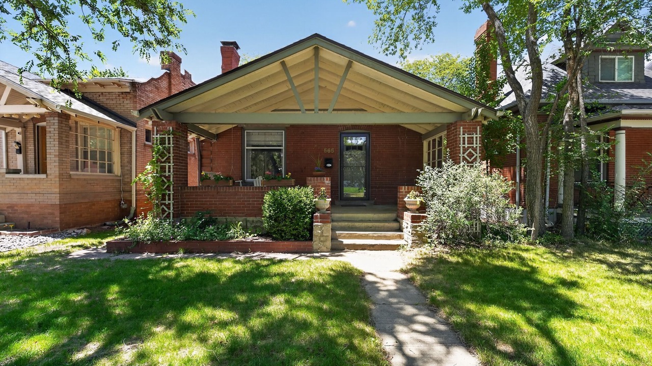 Photo of Outdoor in Washington Park West