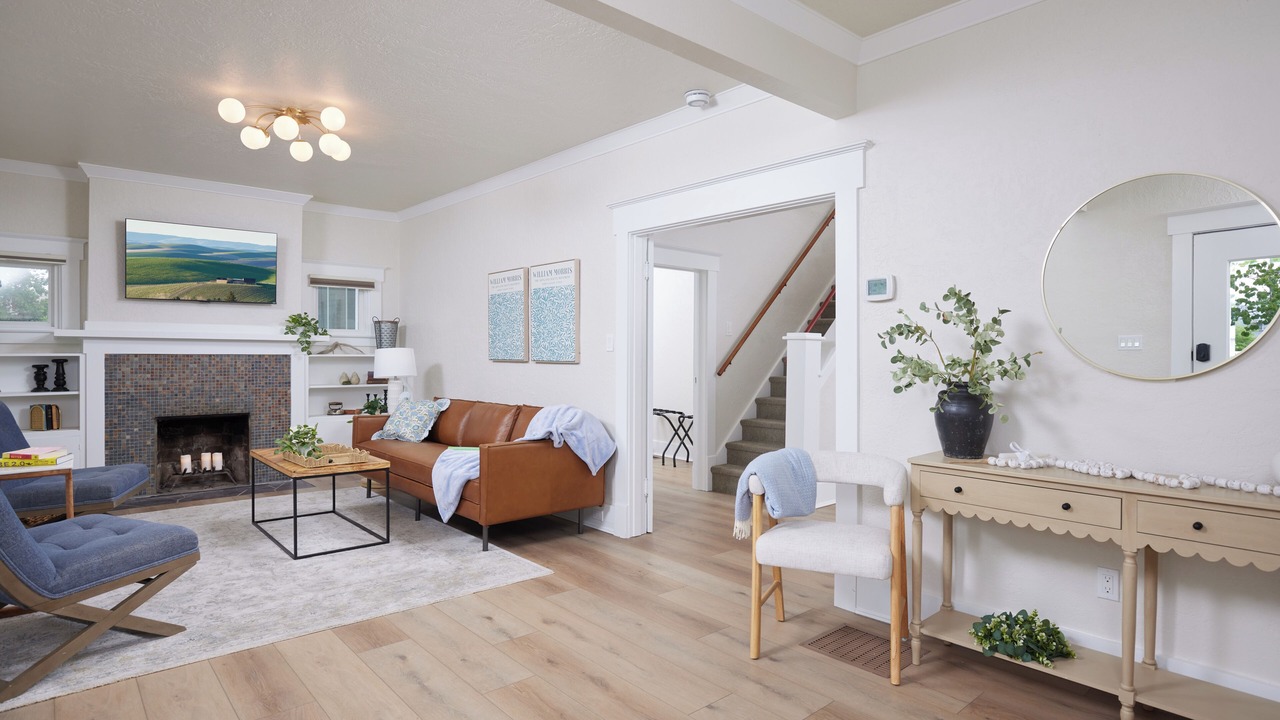 Photo of Bedroom in College Place