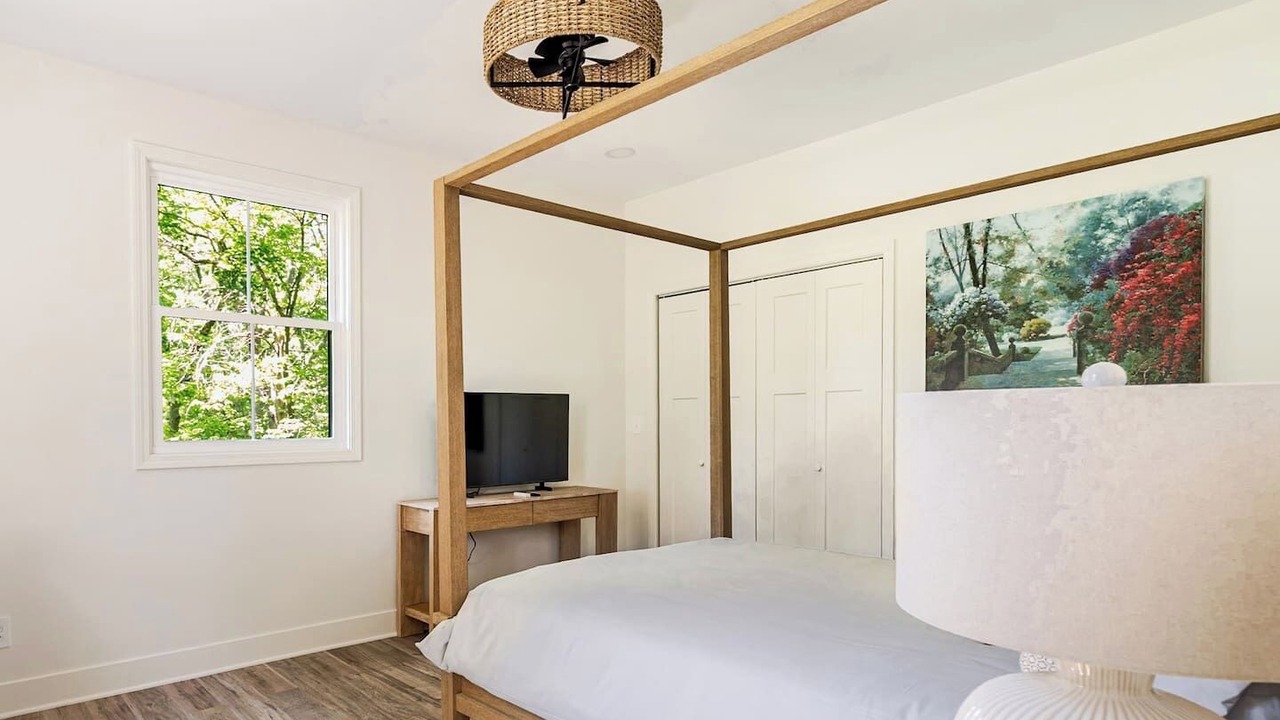 Photo of Bedroom in Liberty