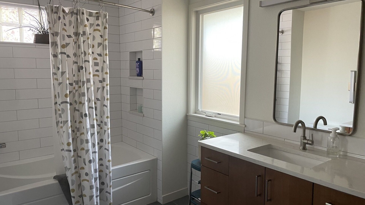 Photo of Bathroom in Martin Acres