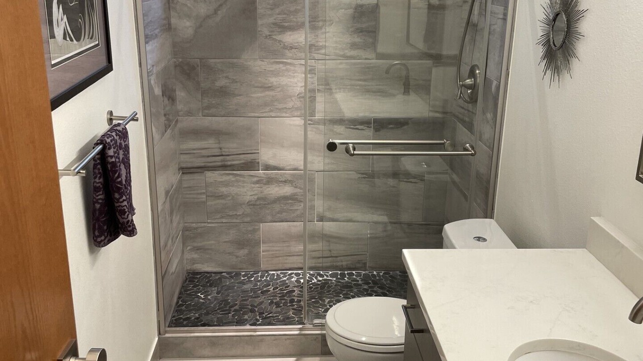 Photo of Bathroom in Martin Acres