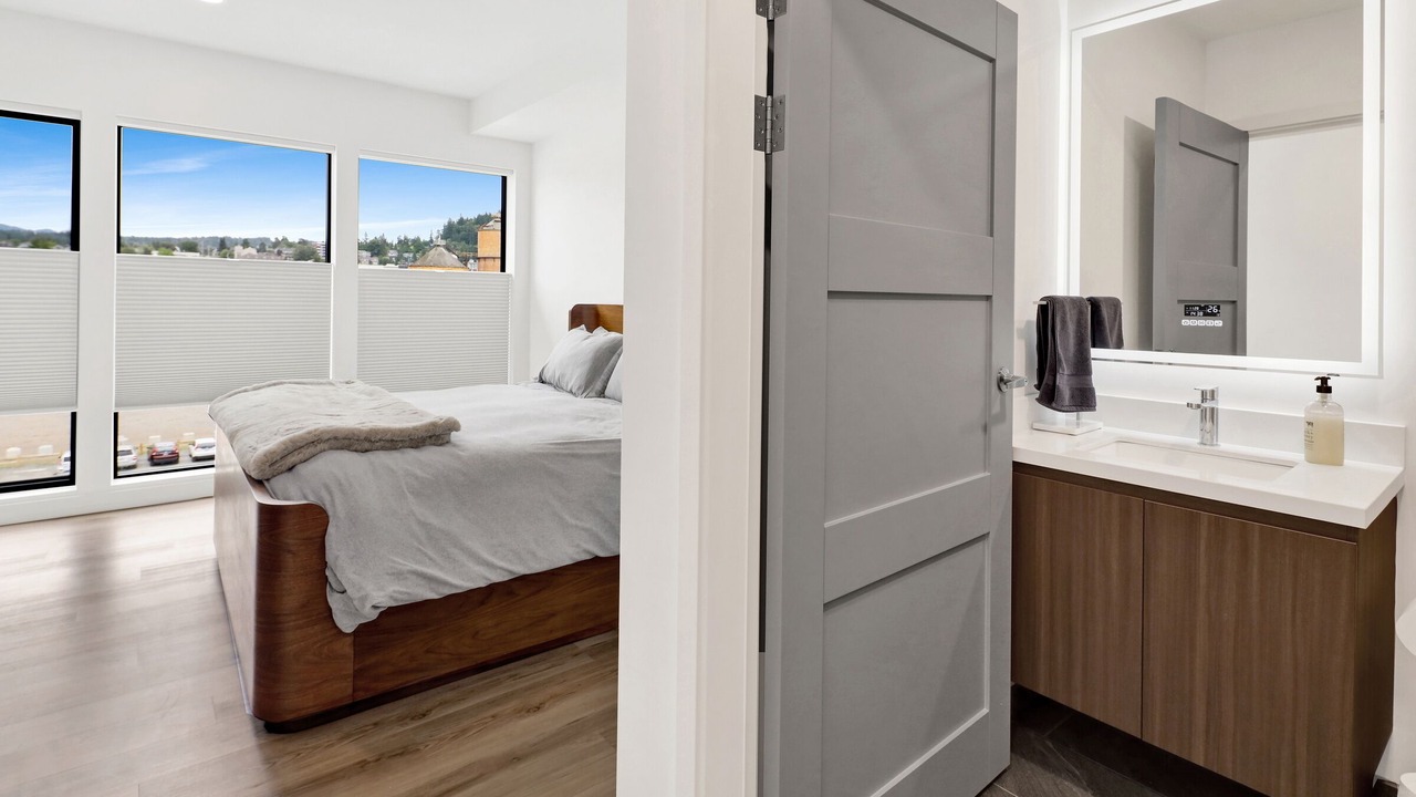 Photo of Bedroom in Central Business District