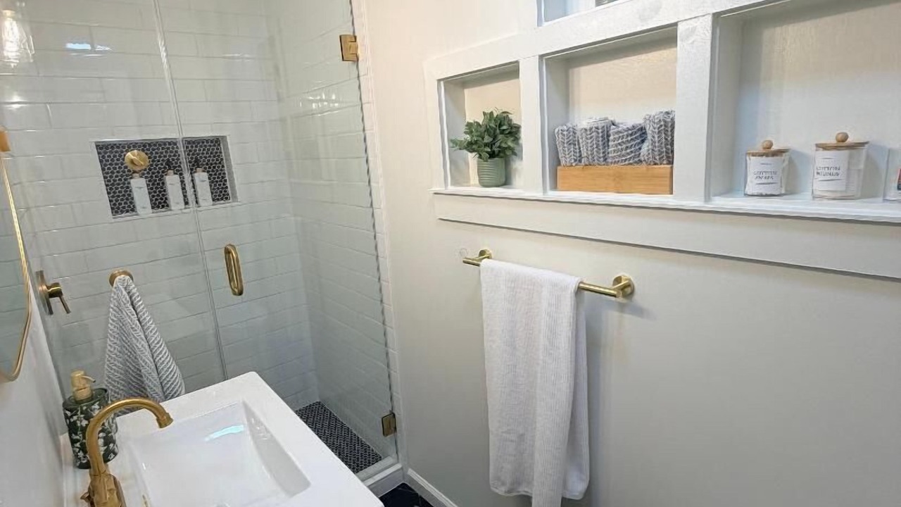 Photo of Bathroom in Waldron