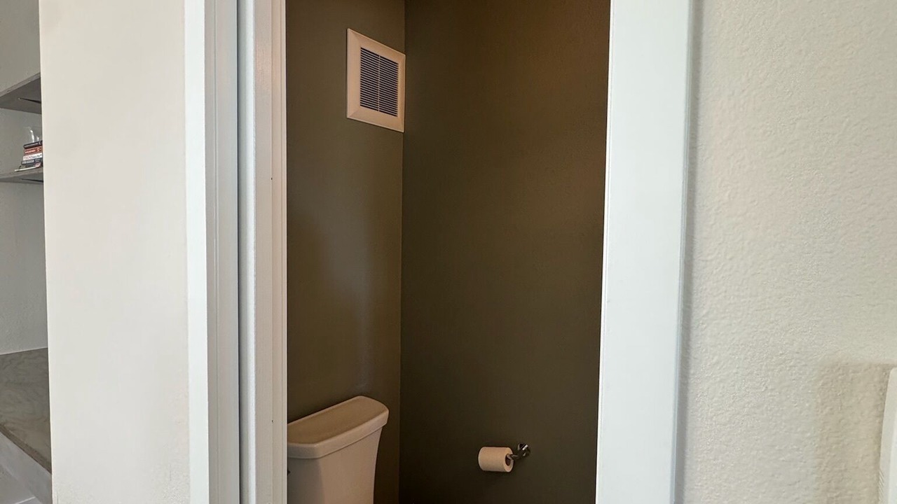 Photo of Bathroom in Jefferson Park