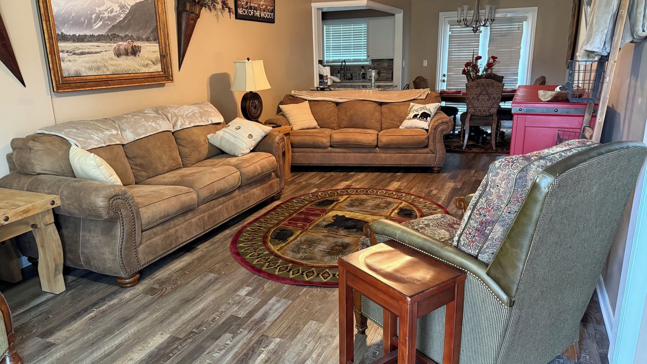Photo of Livingroom in Shawnee