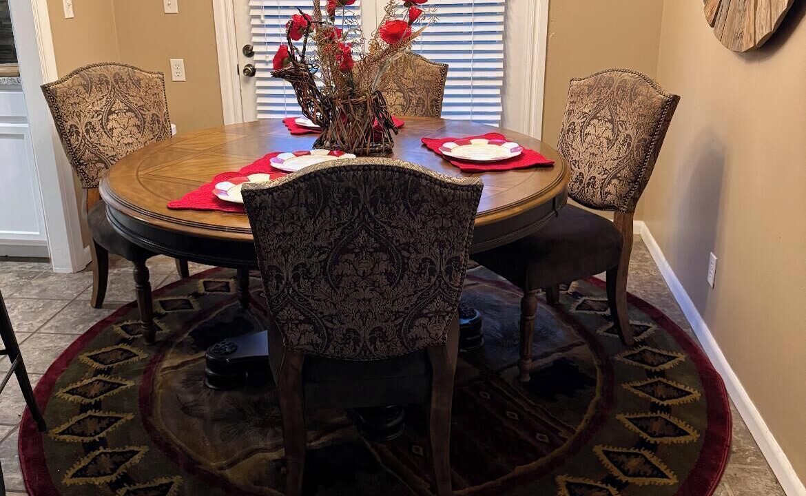 Photo of Livingroom in Shawnee