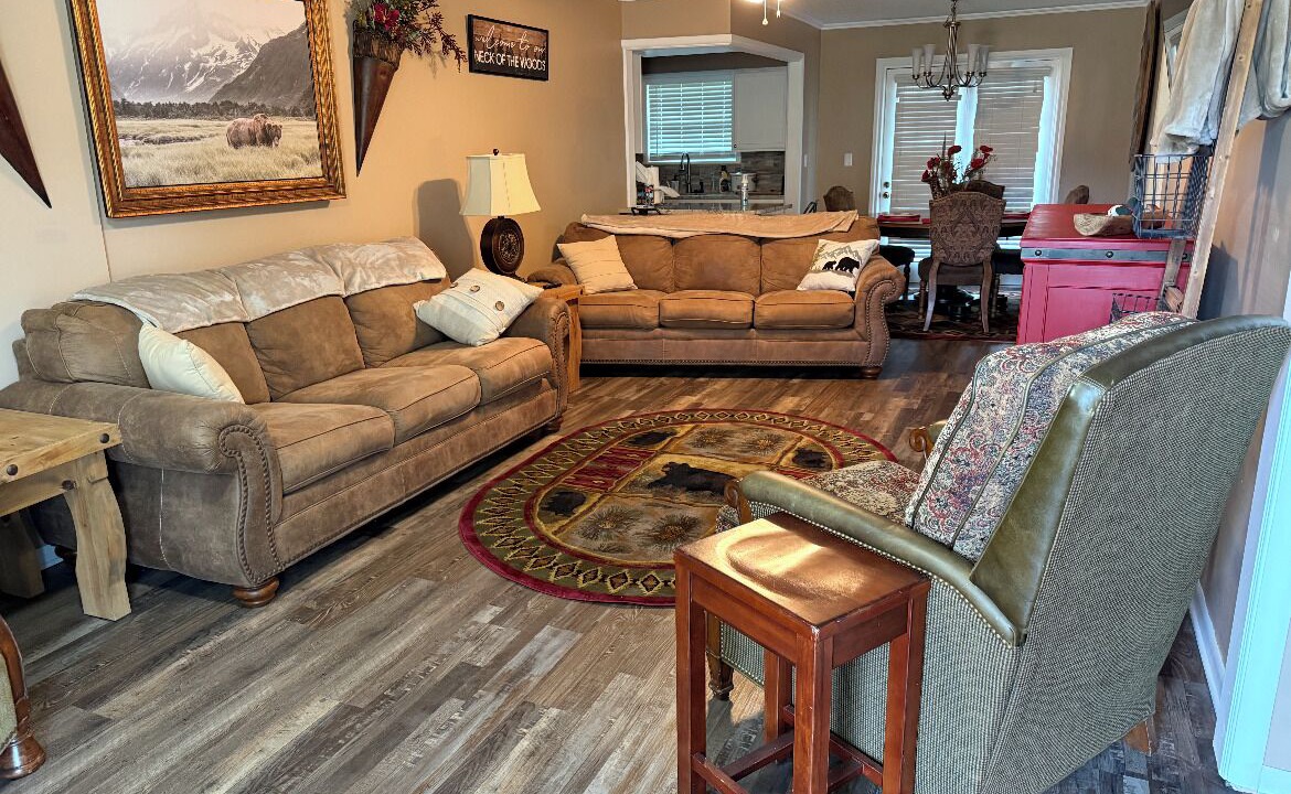 Photo of Livingroom in Shawnee