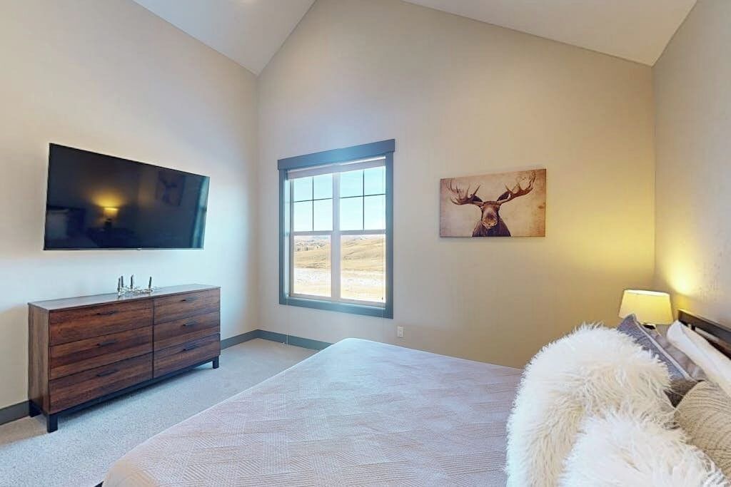 Photo of Bedroom in Grand Elk Ranch