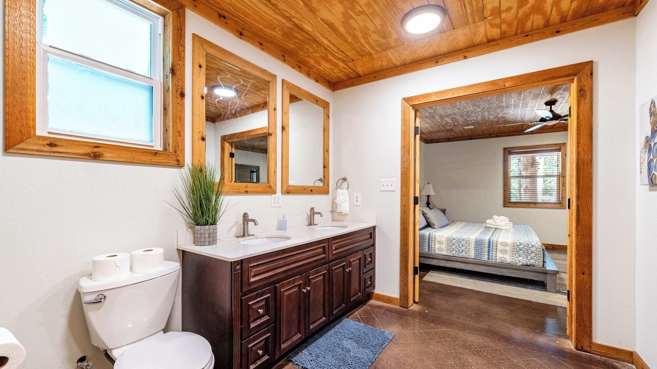 Photo of Bathroom in Gordonville