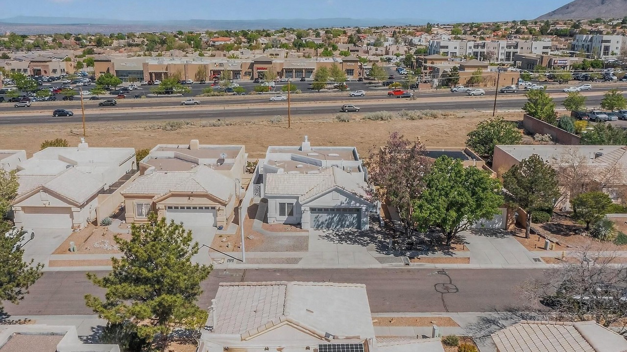 Photo of Outdoor in Heritage Hills