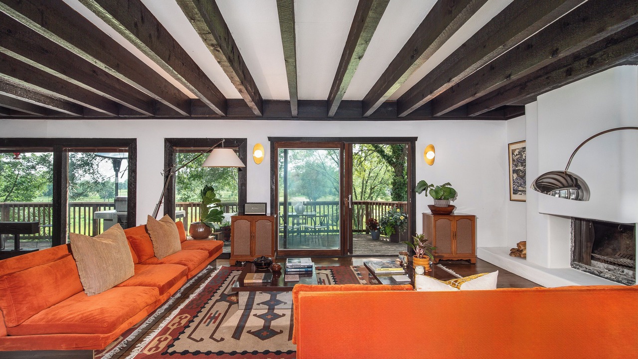 Photo of Bedroom in Lawrence