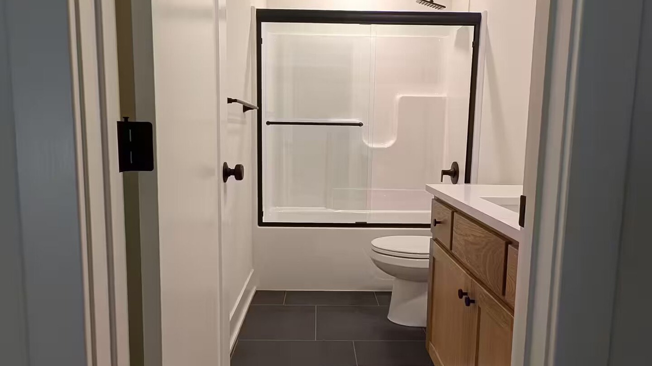 Photo of Bathroom in Valley