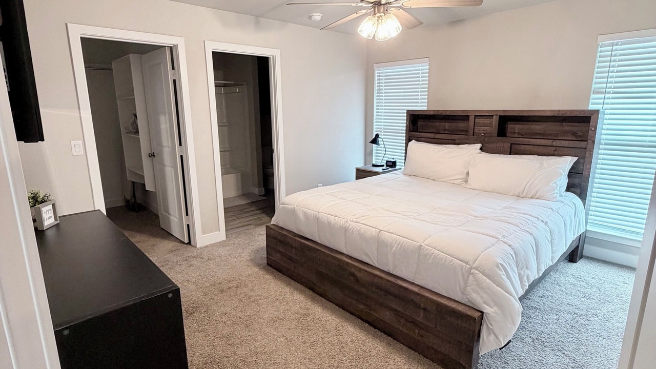 Photo of Bedroom in Midland