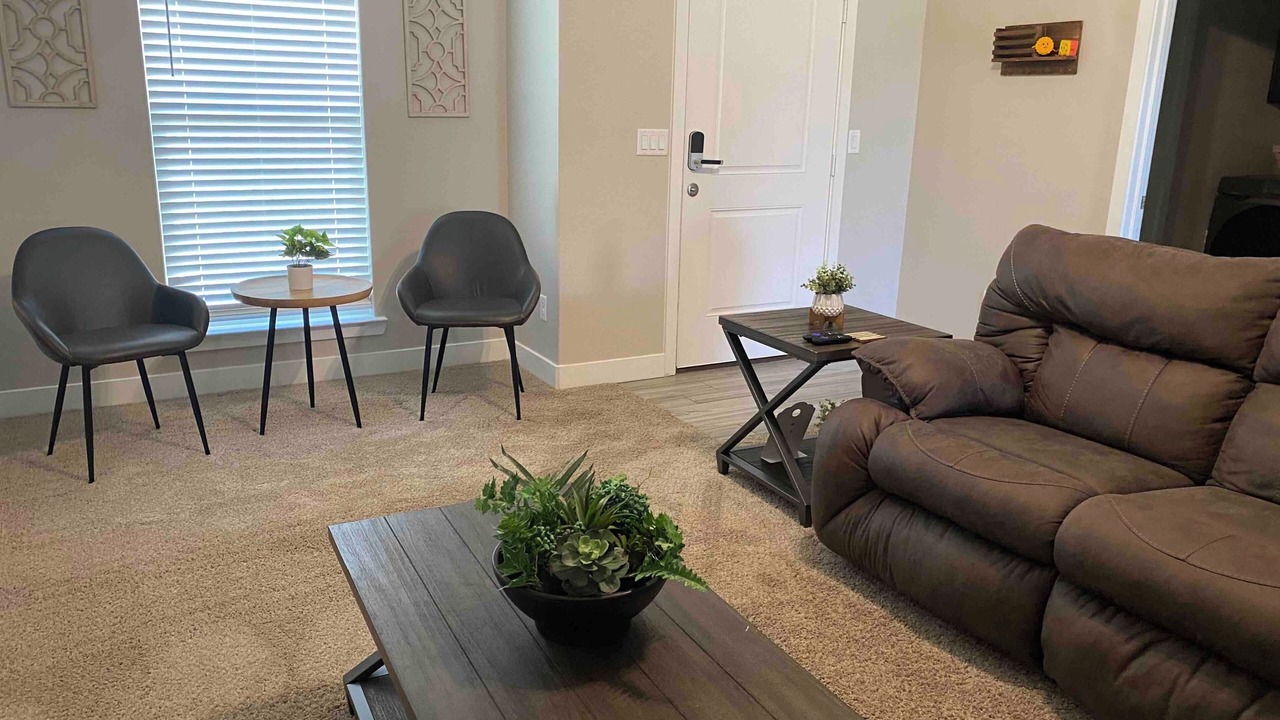 Photo of Livingroom in Midland
