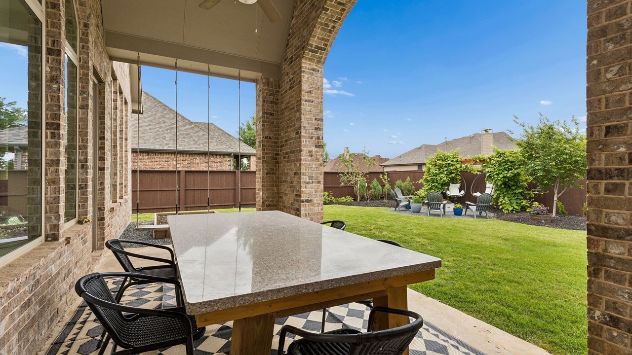 Photo of Outdoor in Lantana
