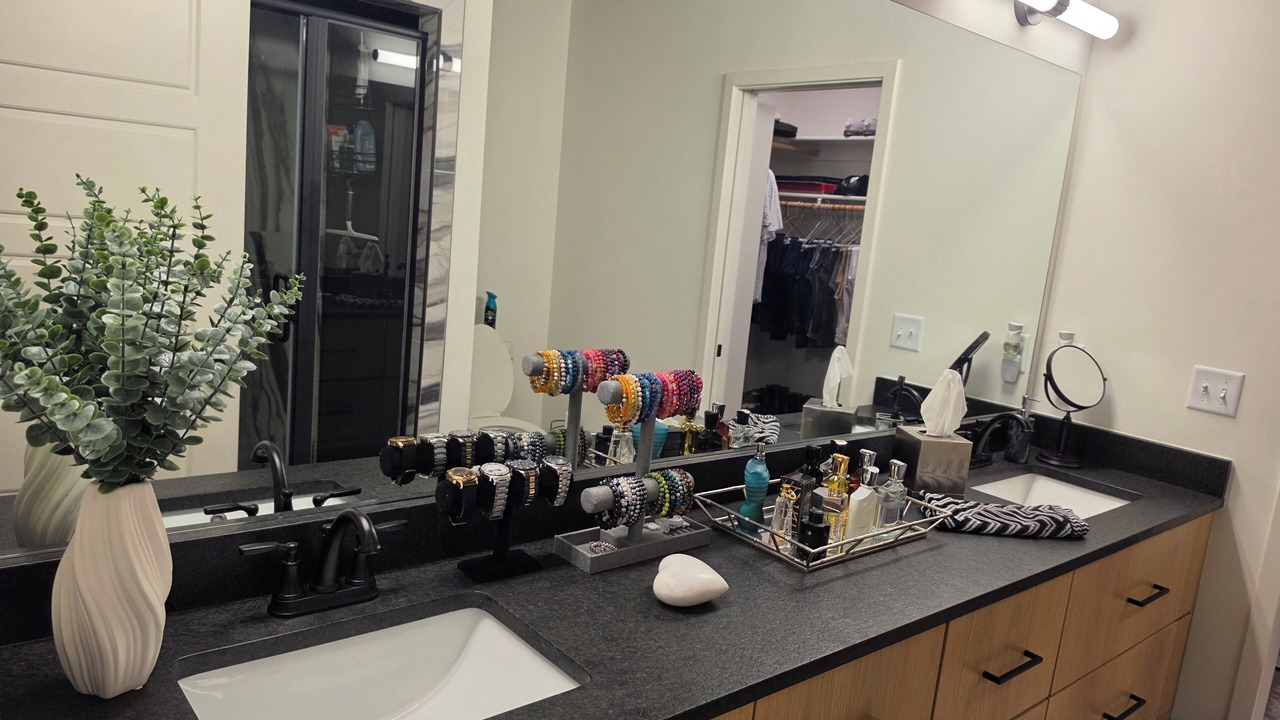 Photo of Bathroom in Lenexa