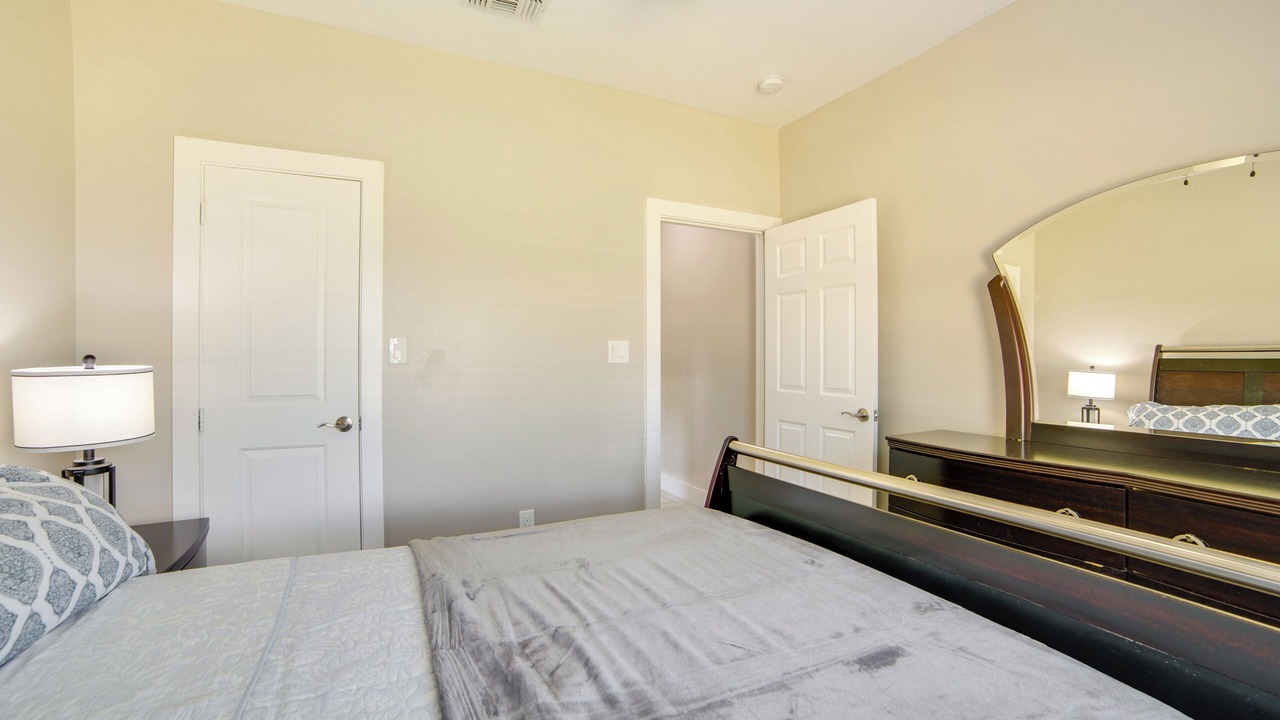 Photo of Bedroom in South Arlington