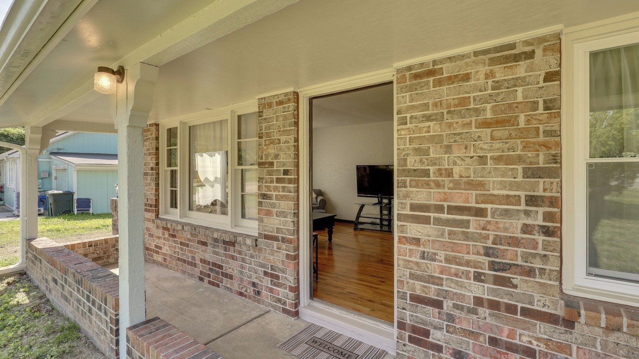 Photo of Patio Balcony in Pleasant Valley