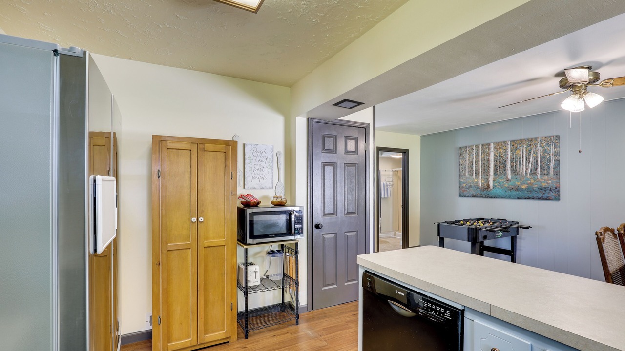 Photo of Others in Pleasant Valley
