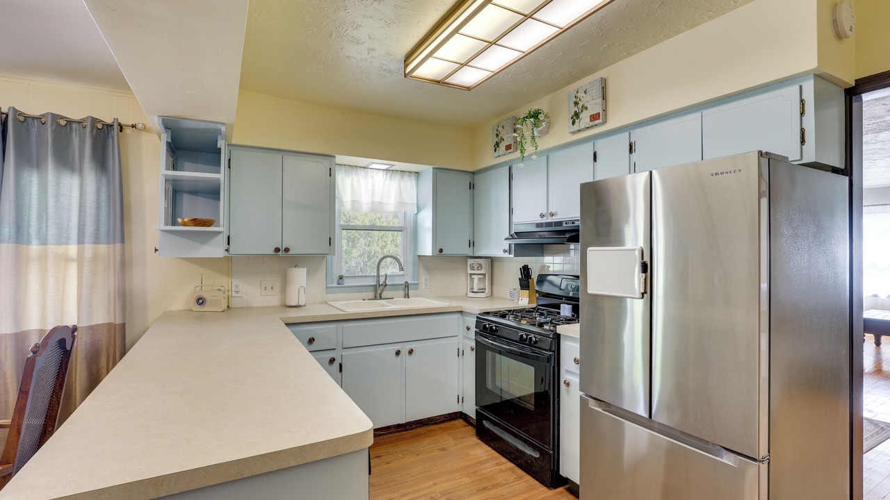 Photo of Kitchen in Pleasant Valley