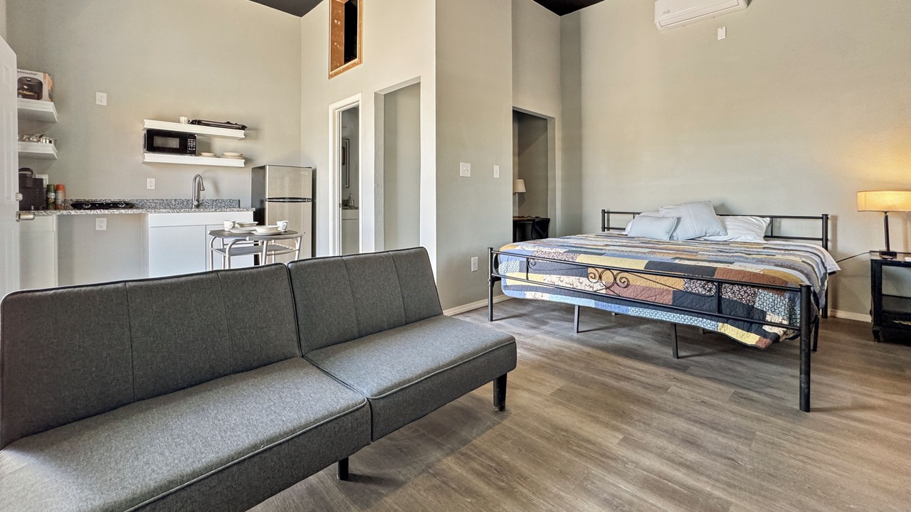 Photo of Livingroom in Biggs Field