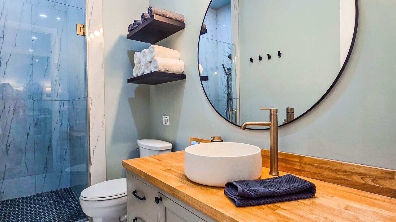 Photo of Bathroom in Texanna