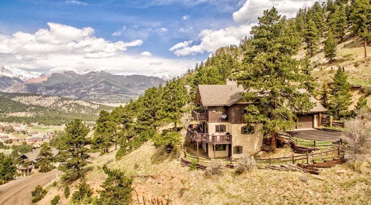 Photo of Outdoor in Windcliff Estates