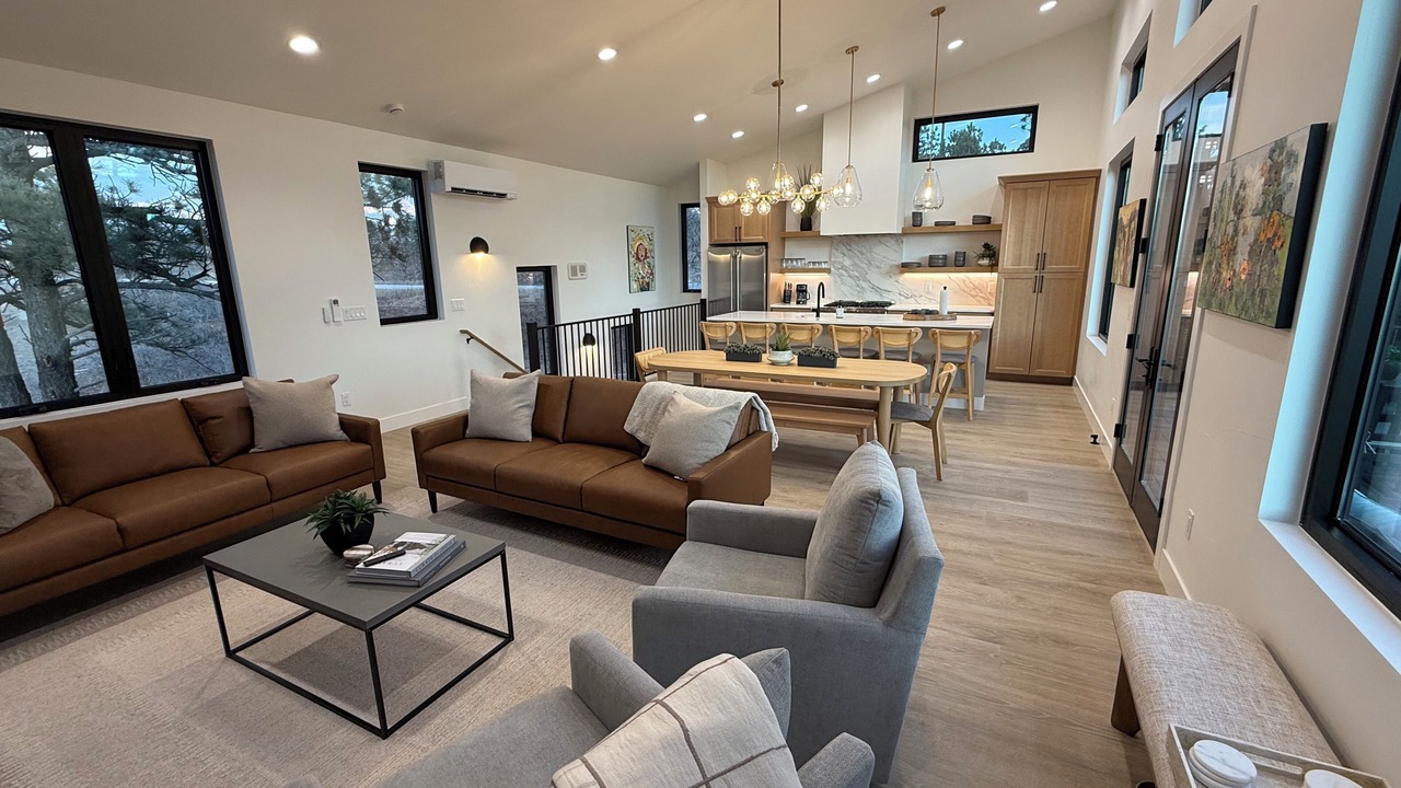 Photo of Livingroom in Castle Rock