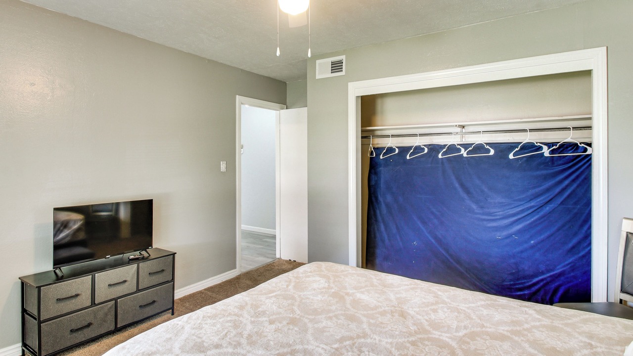 Photo of Bedroom in Lawton