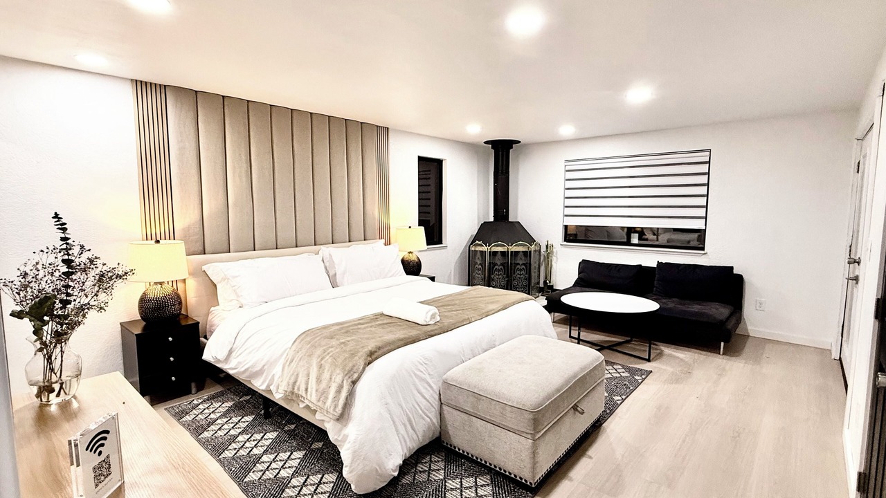 Photo of Bedroom in Picnic Point-North Lynnwood