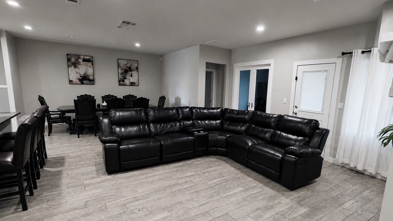 Photo of Livingroom in Odessa