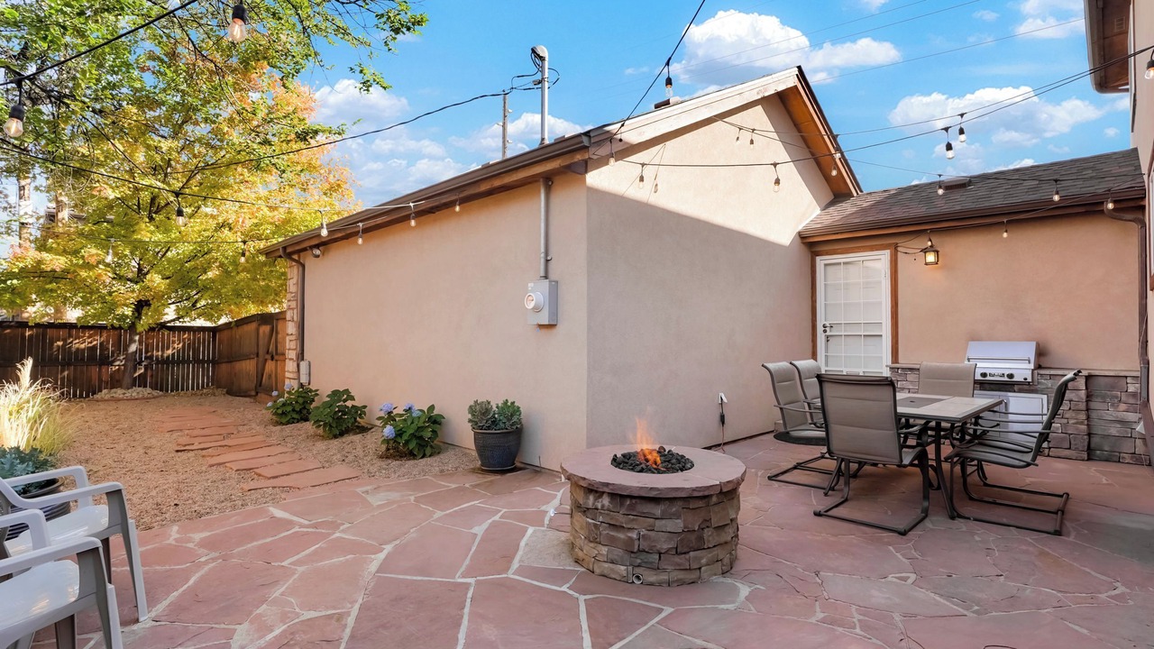 Photo of Outdoor in Cory