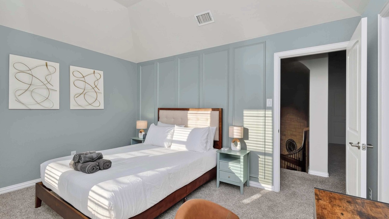 Photo of Bedroom in Midlothian