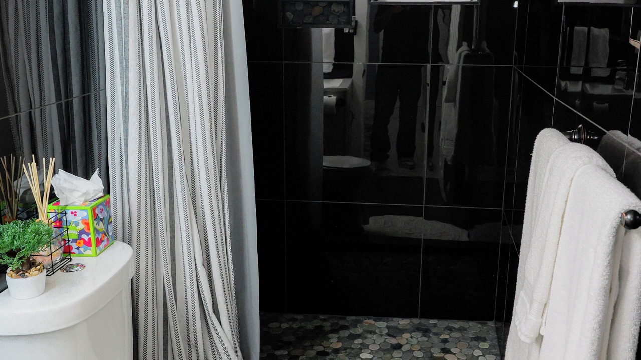 Photo of Bathroom in Barnum