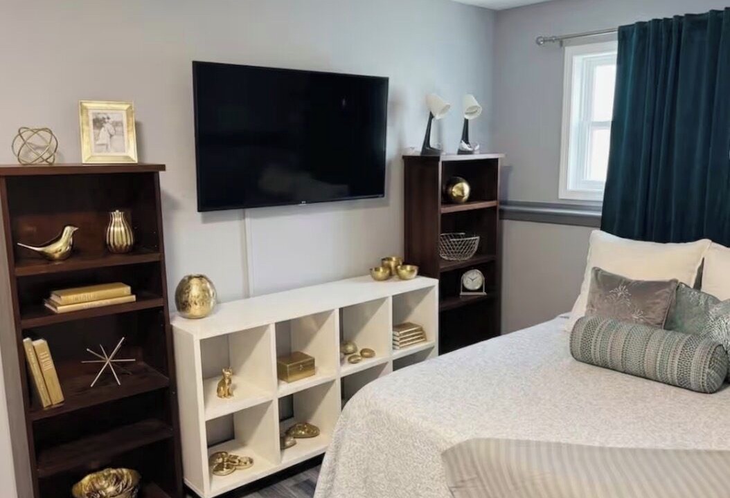 Photo of Bedroom in Lawrence
