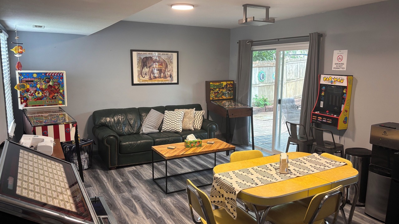 Photo of Bedroom in Lawrence