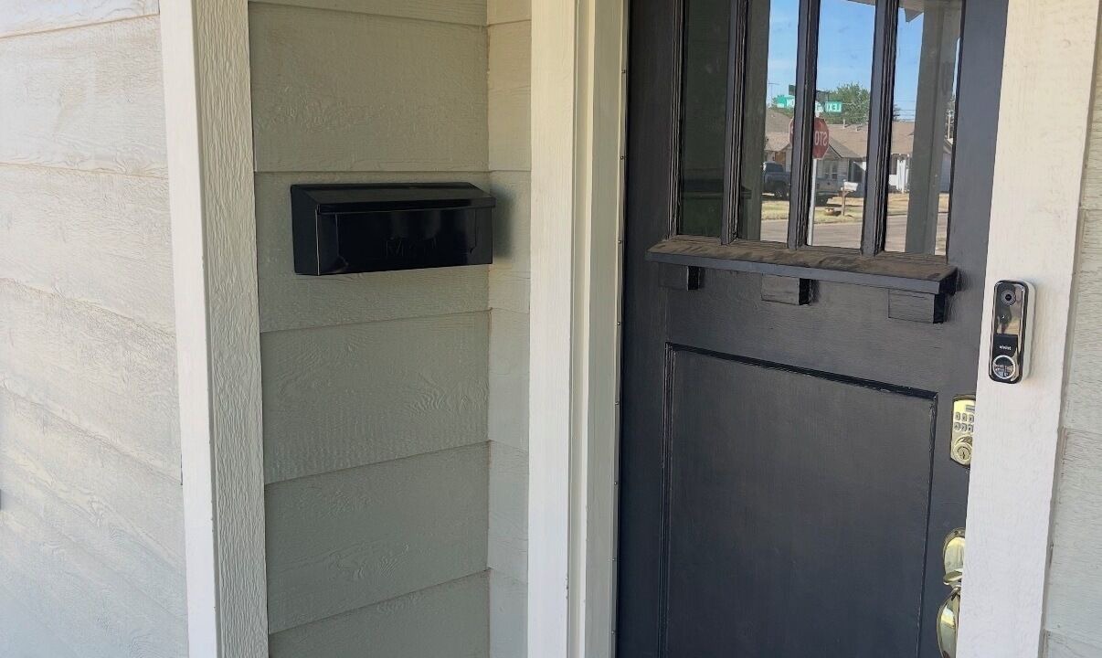 Photo of Outdoor in Plainview