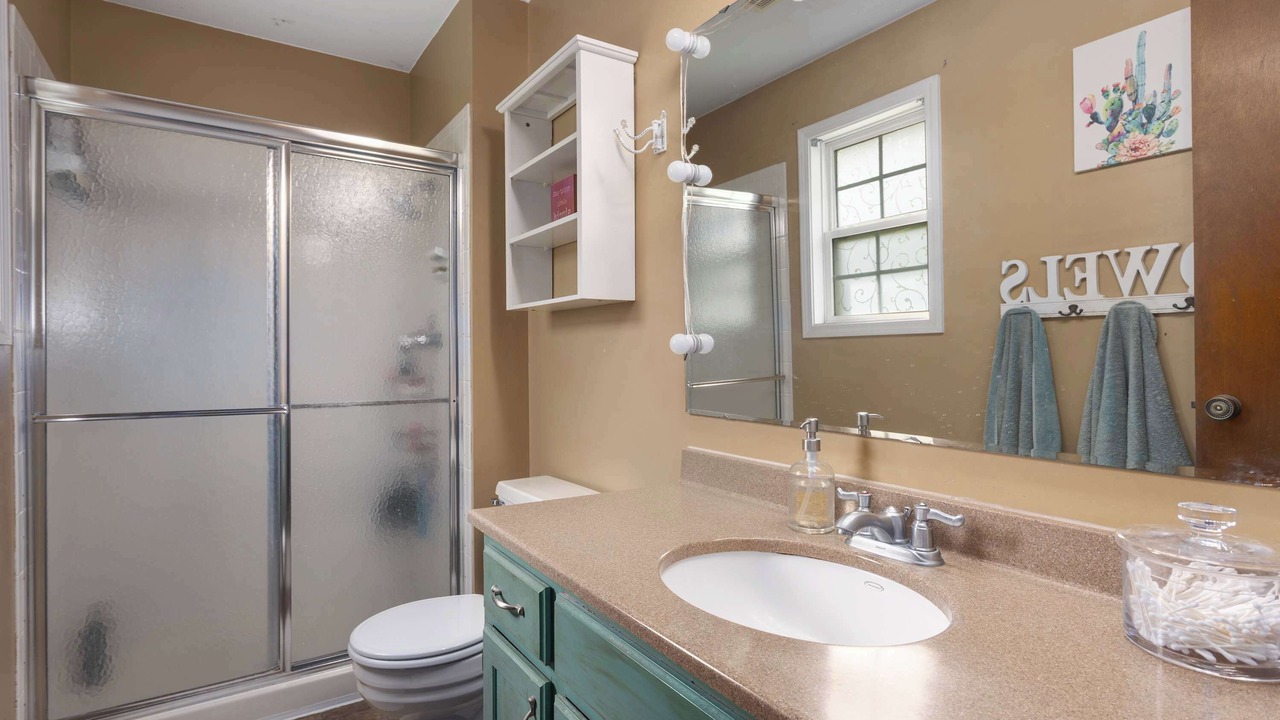 Photo of Bathroom in Lenexa