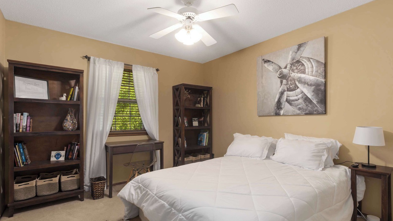 Photo of Bedroom in Lenexa
