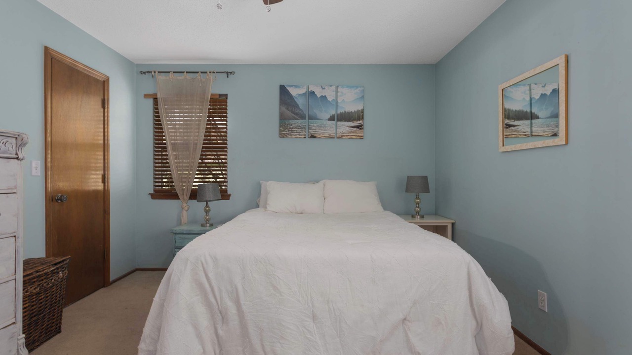 Photo of Bedroom in Lenexa
