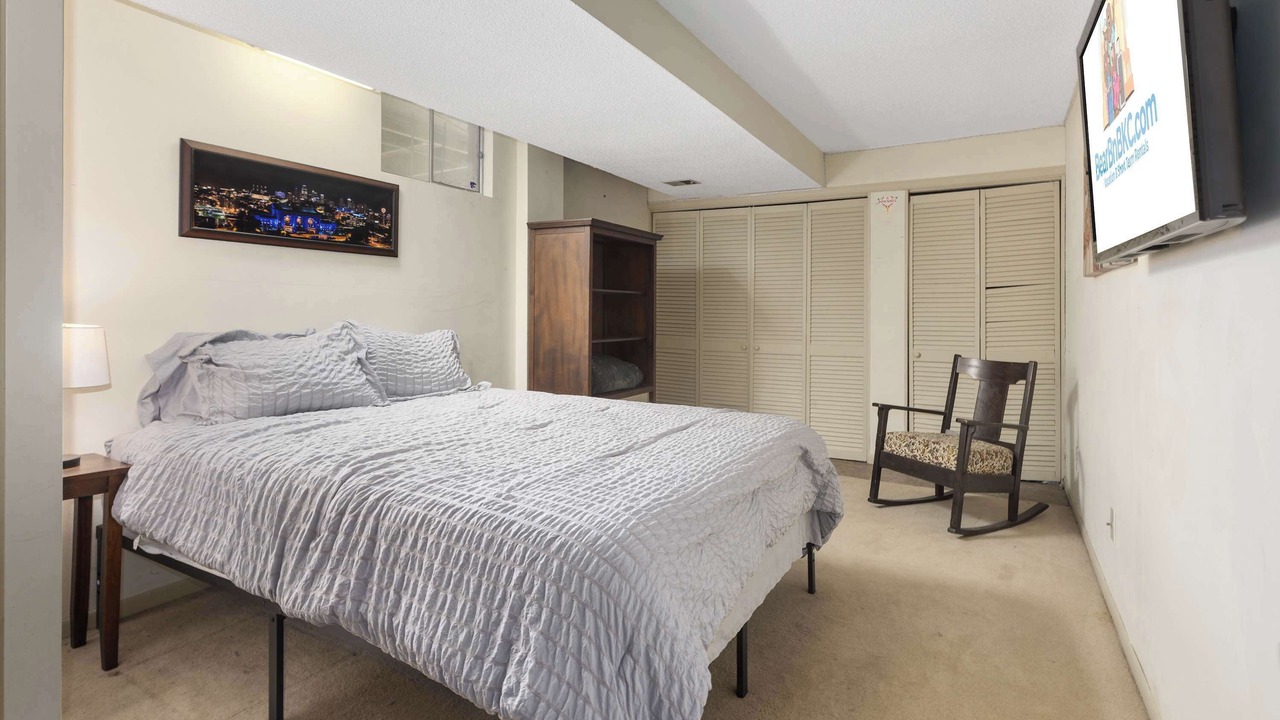 Photo of Bedroom in Lenexa
