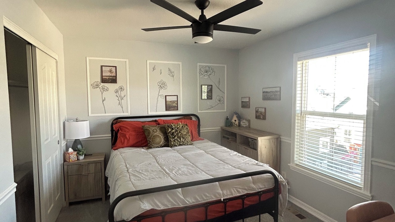 Photo of Bedroom in Henderson