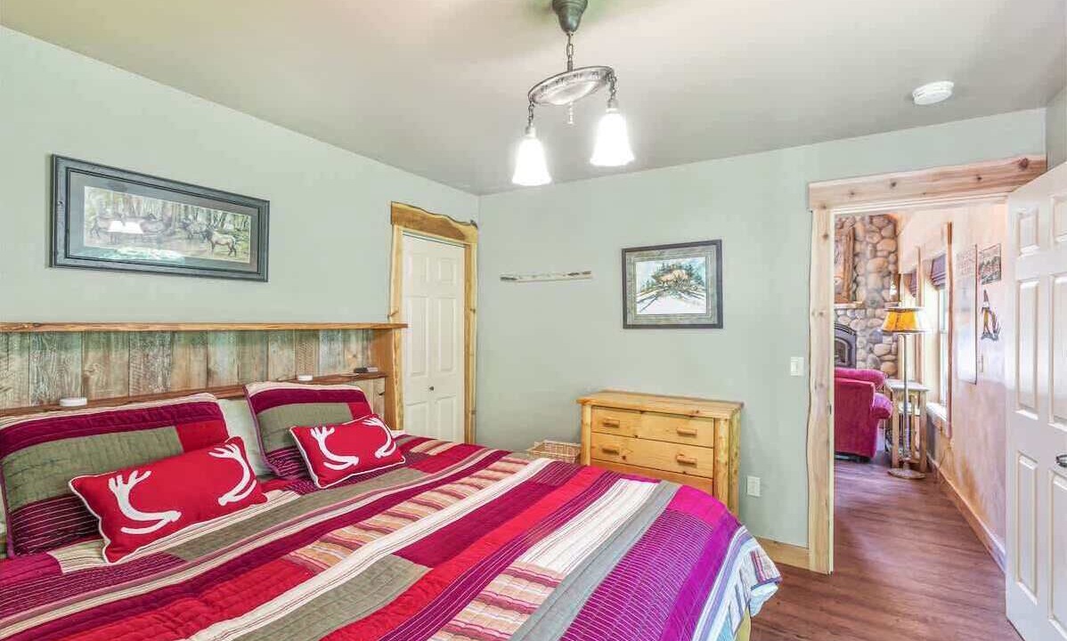 Photo of Bedroom in Randle