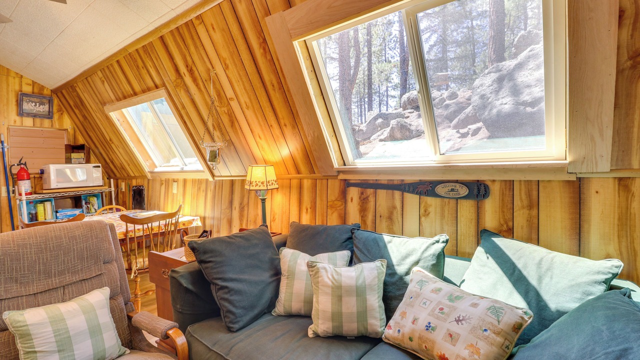 Photo of Livingroom in Jemez Springs