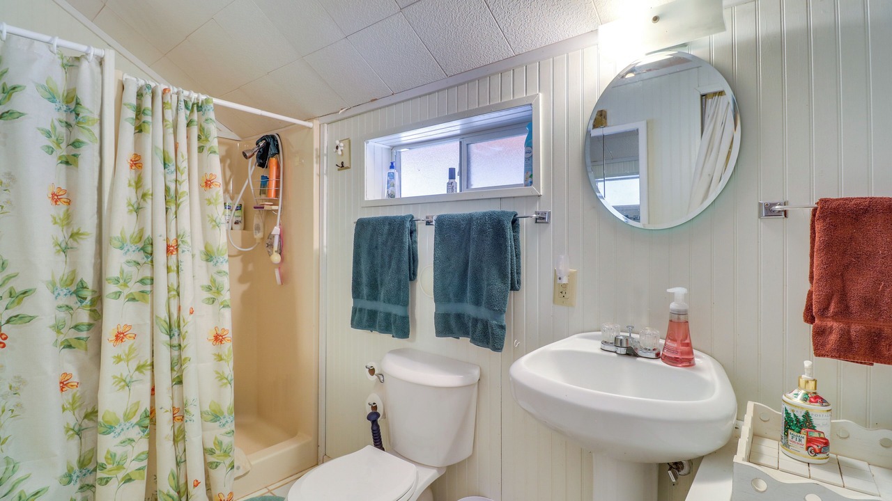 Photo of Bathroom in Jemez Springs