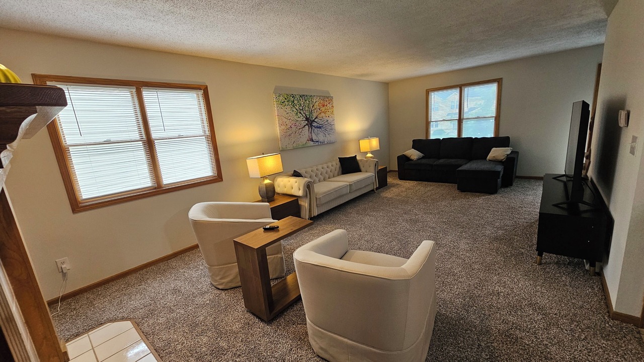 Photo of Livingroom in West Des Moines